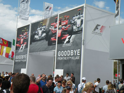 Anschlüsse Turm Formel1 2008